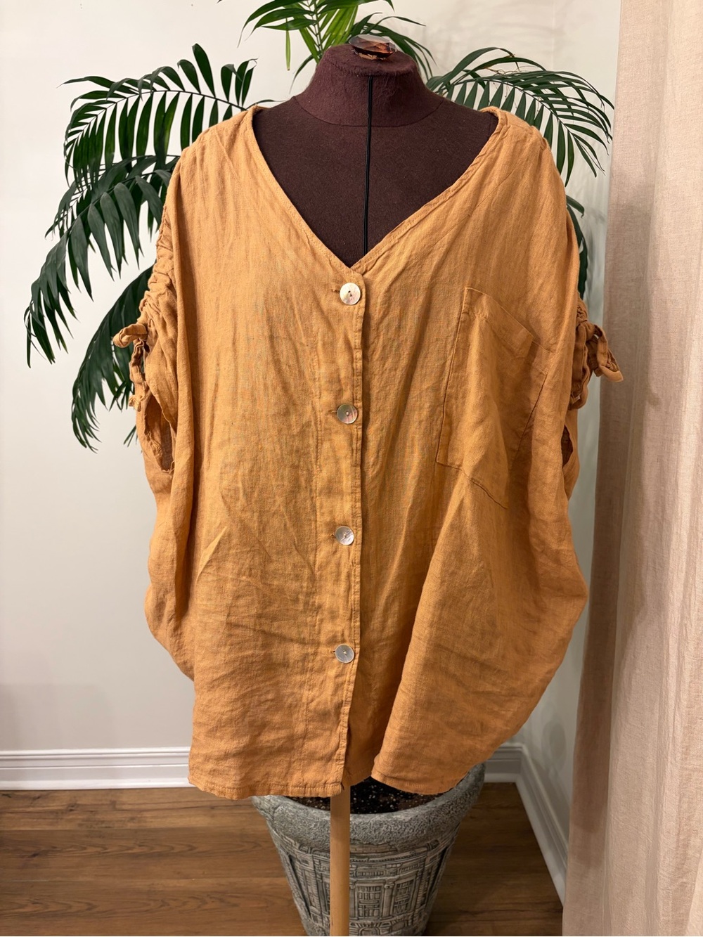 Relaxed Button-Front Women's Top in Mustard Honey